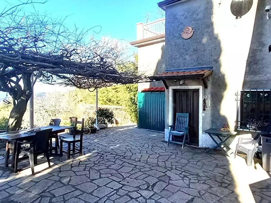 Immagine 5 di Casa semindipendente in vendita  a Fosdinovo