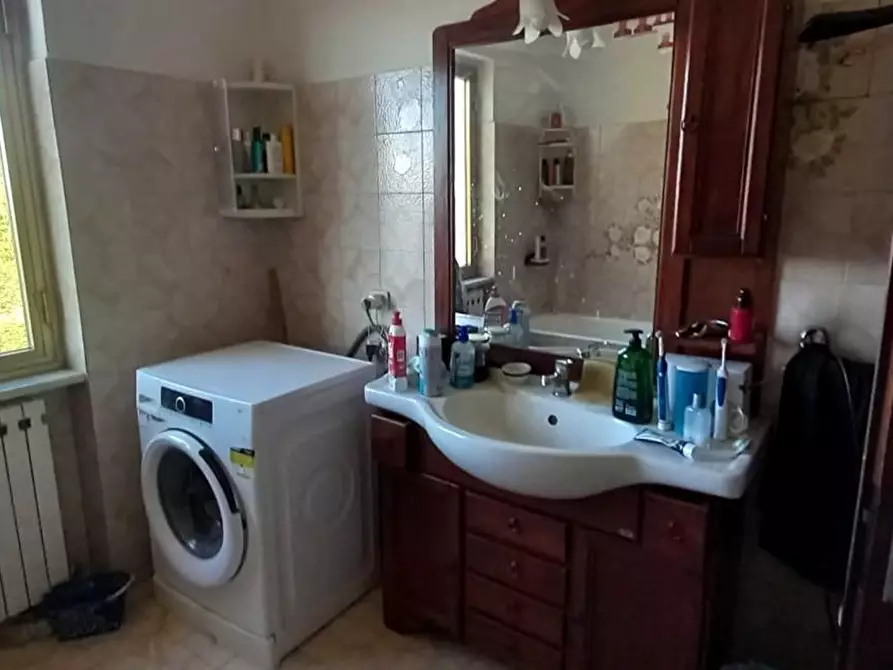 Immagine 13 di Casa semindipendente in vendita  a Fosdinovo