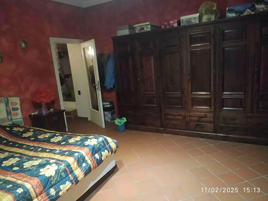 Immagine 22 di Appartamento in vendita  a Lucca