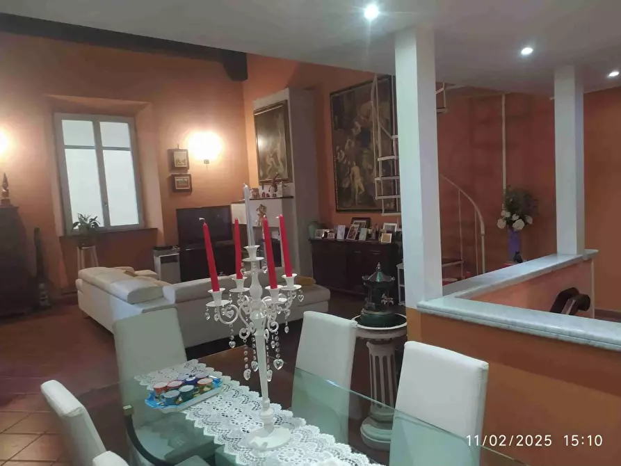 Immagine 9 di Appartamento in vendita  a Lucca