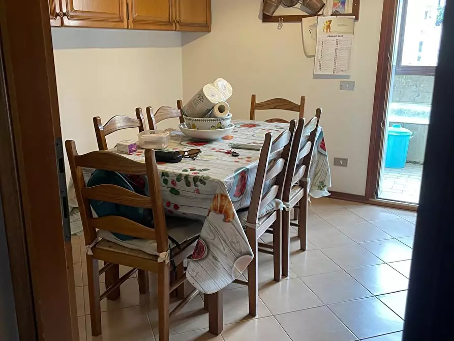 Immagine 2 di Mansarda in vendita  a Carrara