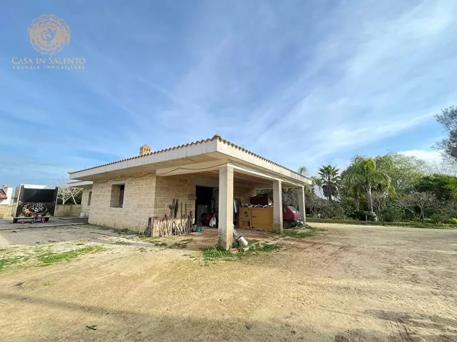 Immagine 24 di Rustico / casale in vendita  a Ruffano