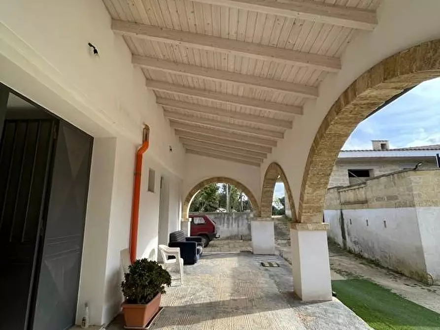 Immagine 30 di Rustico / casale in vendita  a Ruffano