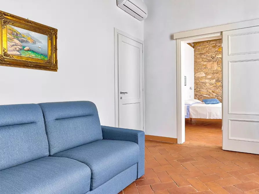 Immagine 14 di Casa colonica in vendita  a Capannori