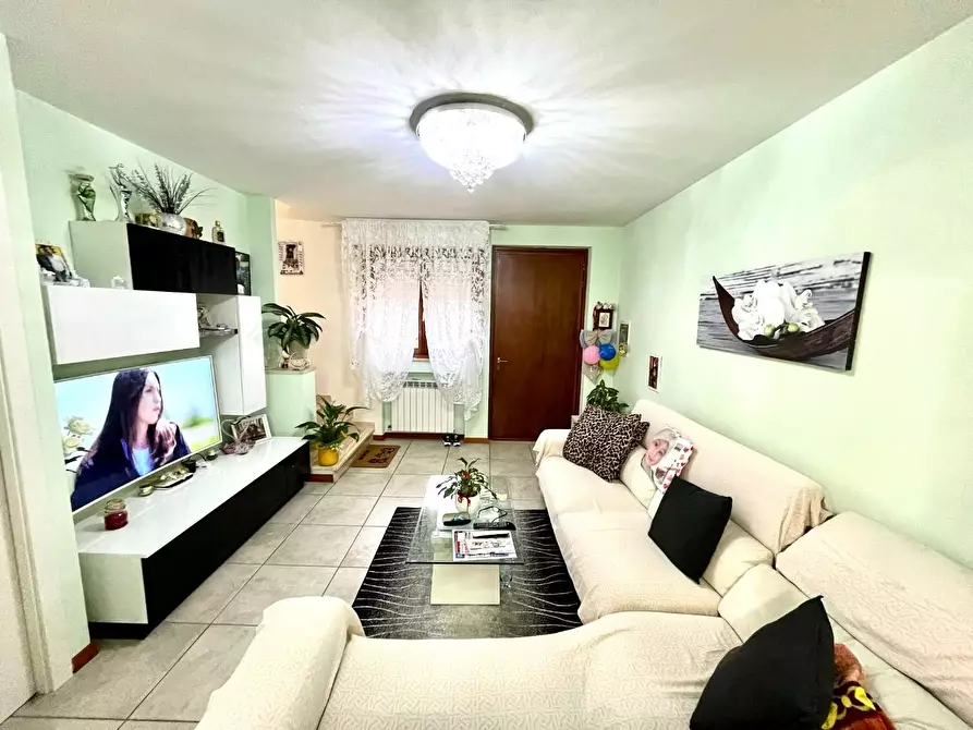 Immagine 3 di Villetta a schiera in vendita  a Santa Croce Sull'arno