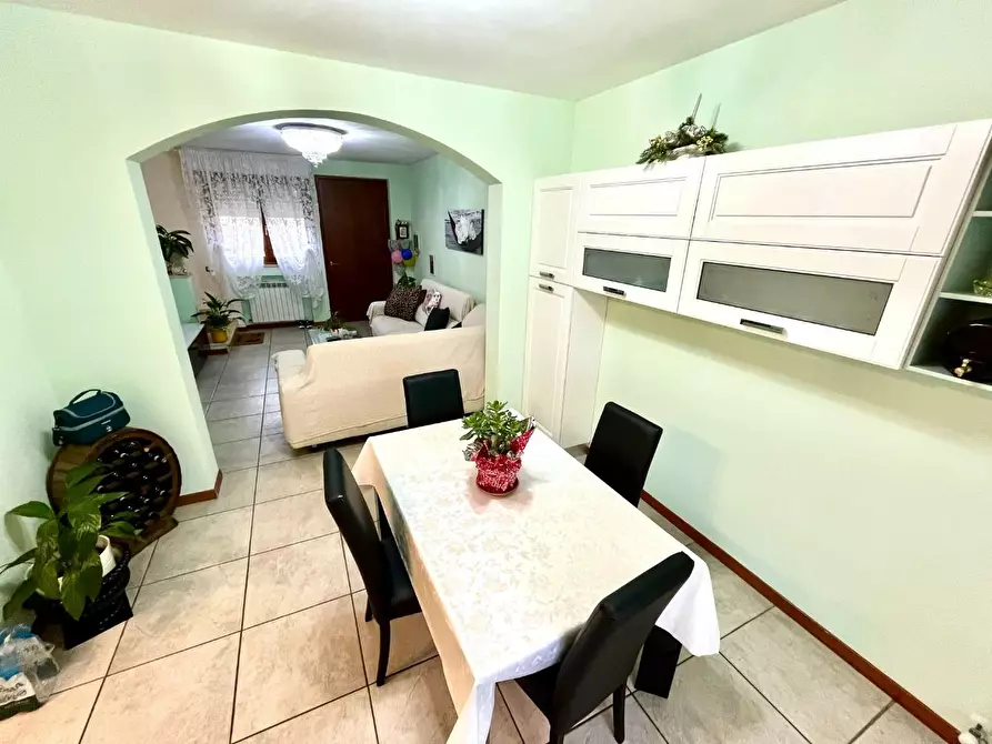 Immagine 5 di Villetta a schiera in vendita  a Santa Croce Sull'arno