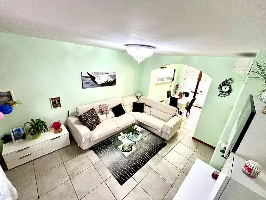 Immagine 1 di Villetta a schiera in vendita  a Santa Croce Sull'arno