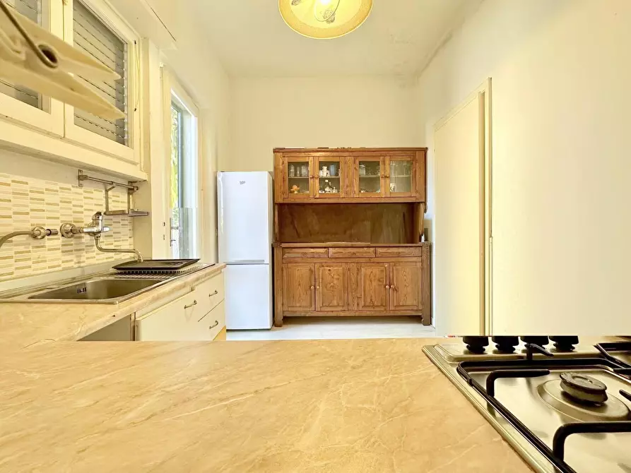 Immagine 14 di Casa indipendente in vendita  a Pietrasanta