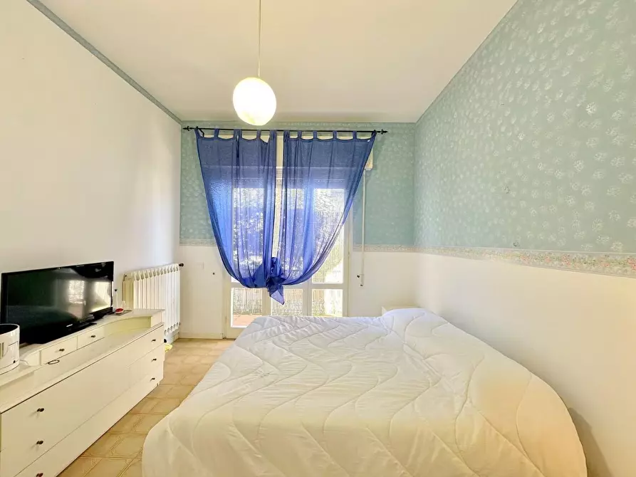 Immagine 27 di Casa indipendente in vendita  a Pietrasanta