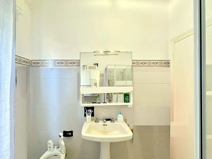 Immagine 30 di Casa indipendente in vendita  a Pietrasanta