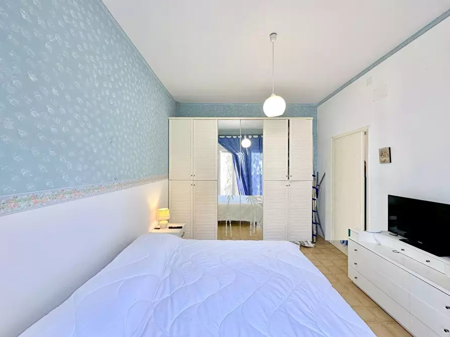 Immagine 28 di Casa indipendente in vendita  a Pietrasanta