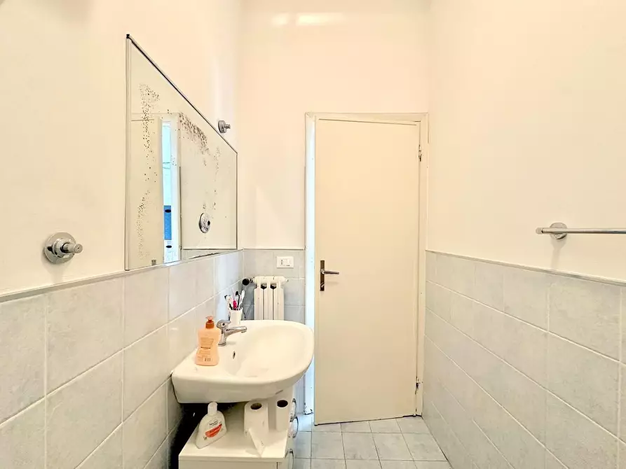 Immagine 19 di Casa indipendente in vendita  a Pietrasanta