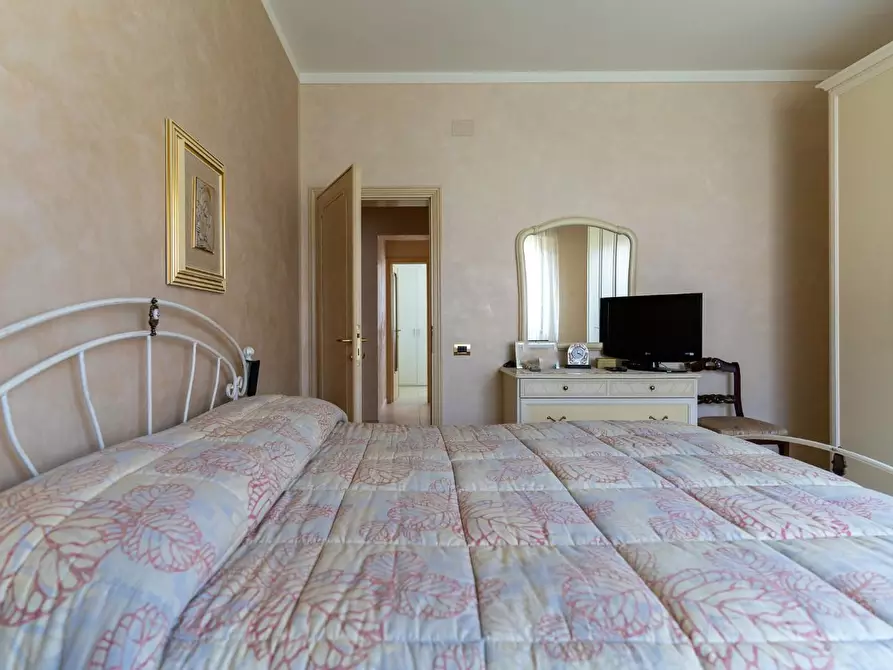 Immagine 37 di Casa bifamiliare in vendita  a Santa Croce Sull'arno