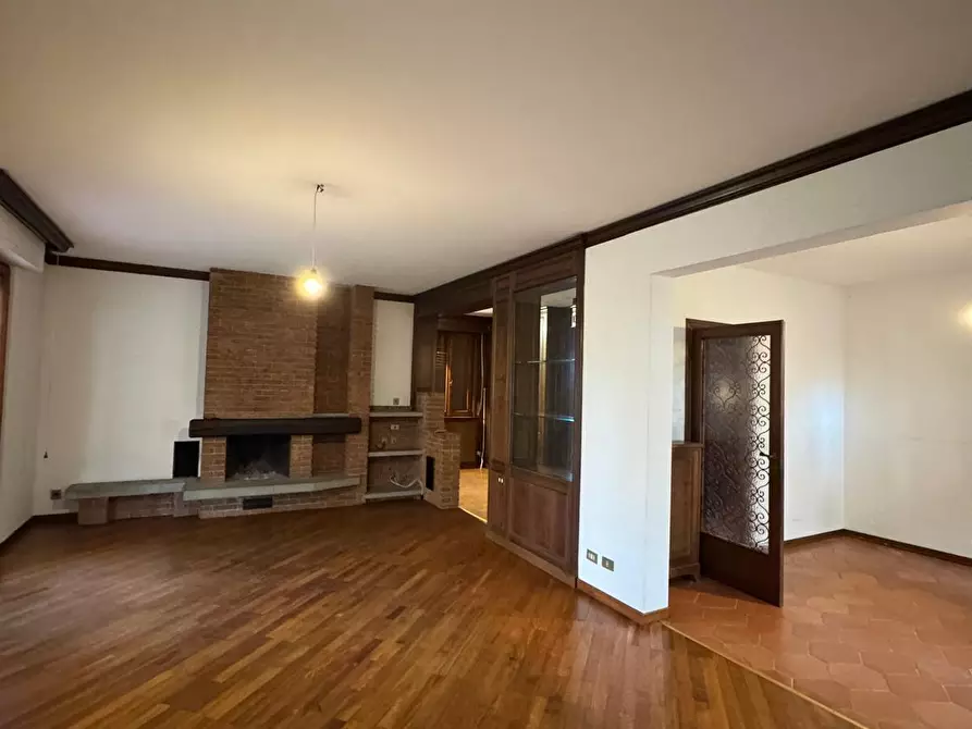 Immagine 13 di Appartamento in vendita  a Pisa