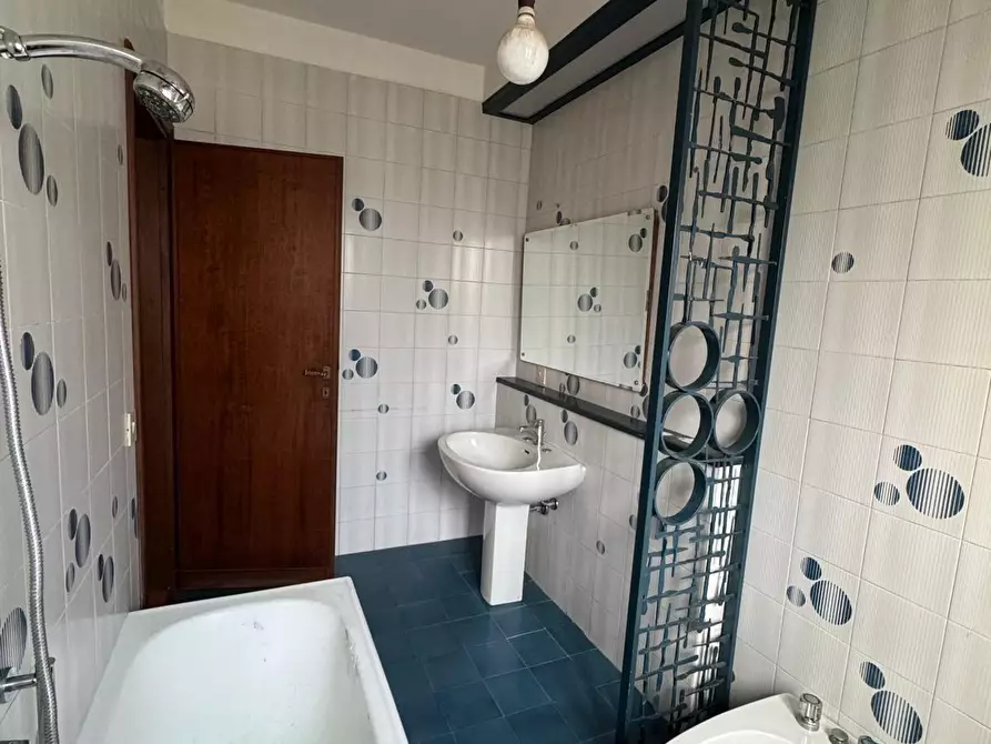 Immagine 10 di Appartamento in vendita  a Pisa