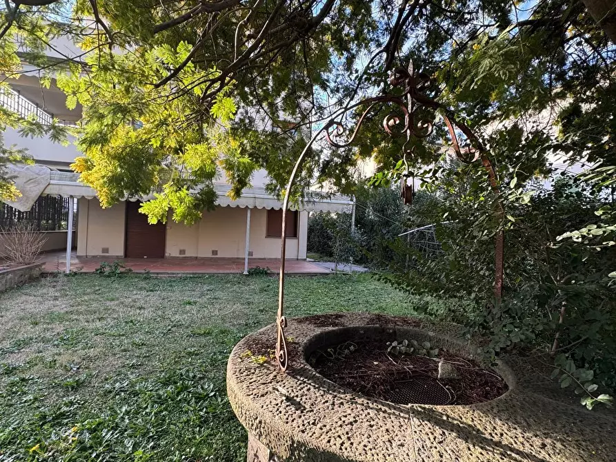 Immagine 39 di Appartamento in vendita  a Pisa