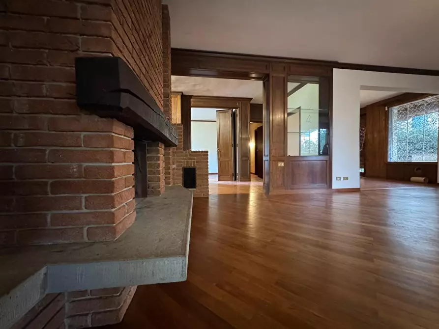 Immagine 2 di Appartamento in vendita  a Pisa