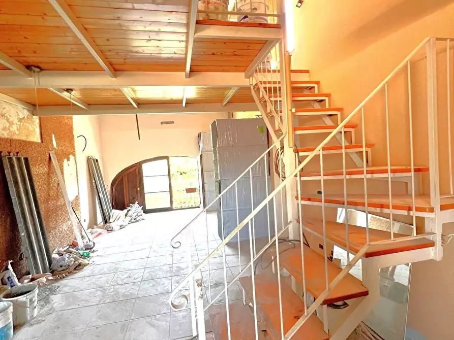 Immagine 2 di Appartamento in vendita  a Cascina