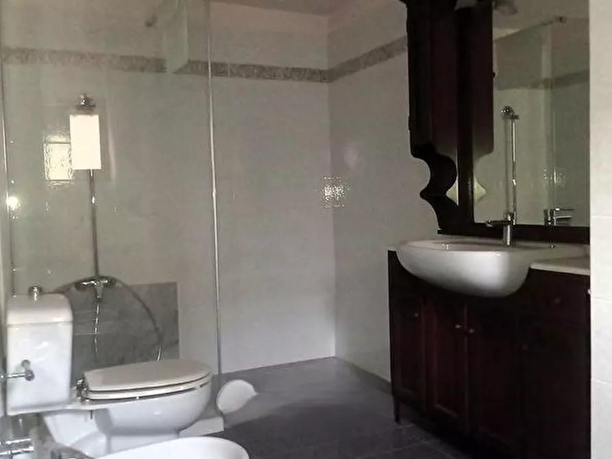 Immagine 5 di Villetta a schiera in vendita  a San Giuliano Terme