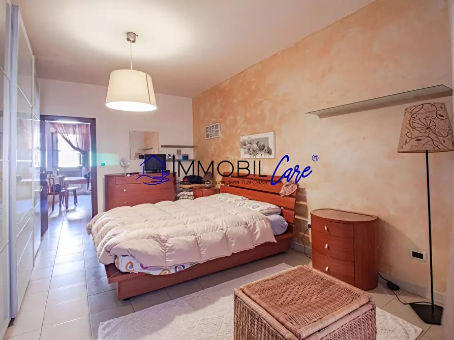 Immagine 12 di Appartamento in vendita  a Livorno