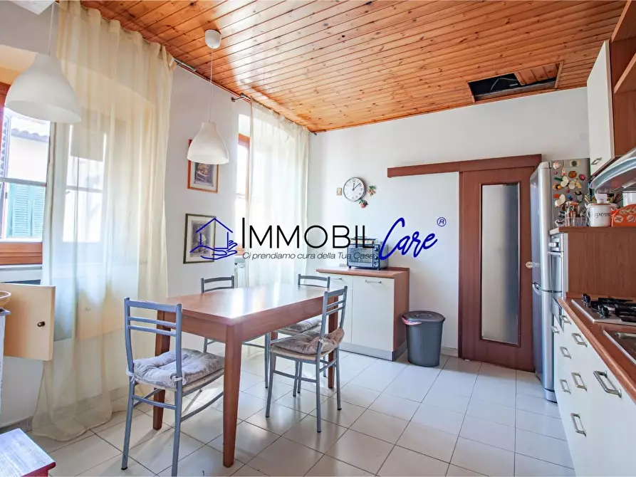 Immagine 4 di Appartamento in vendita  a Livorno