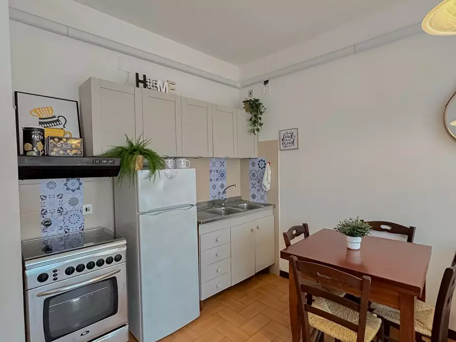 Immagine 4 di Appartamento in vendita  a Pisa