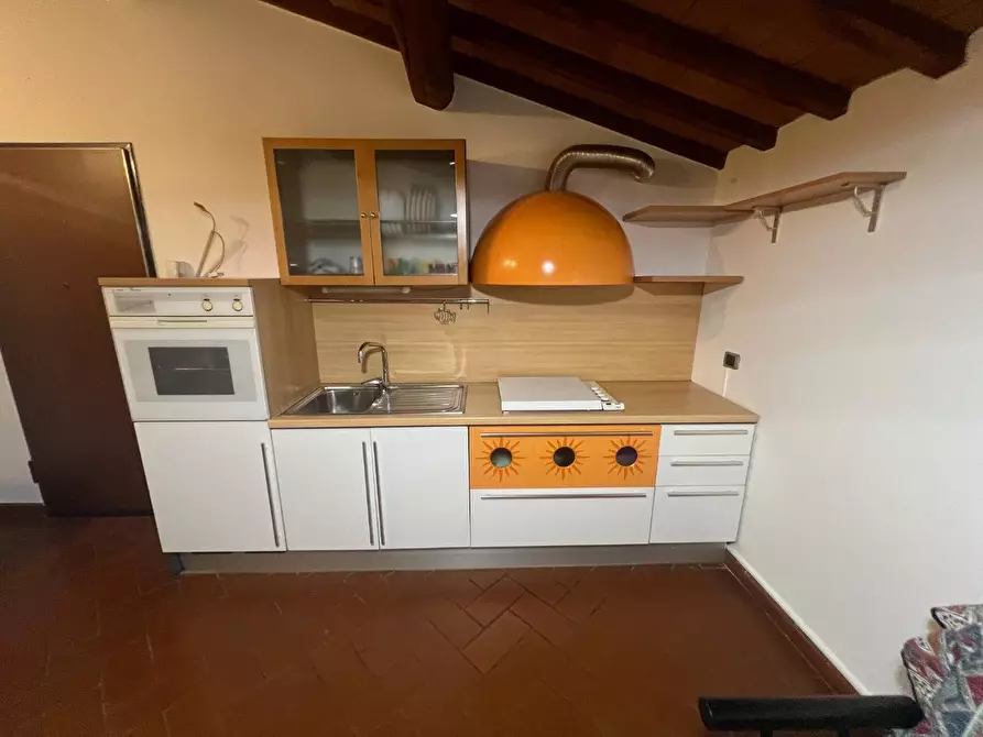 Immagine 5 di Appartamento in affitto  a Montaione