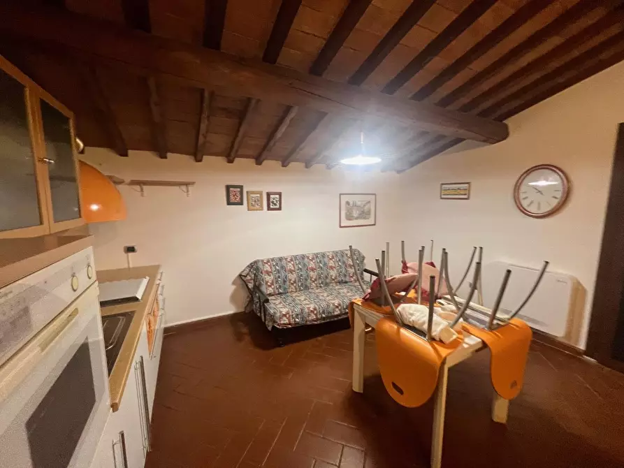 Immagine 8 di Appartamento in affitto  a Montaione