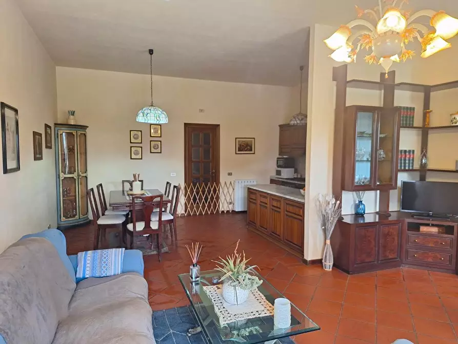 Immagine 3 di Appartamento in vendita  a Capannori