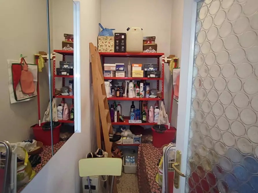 Immagine 5 di Appartamento in vendita  a Pontedera