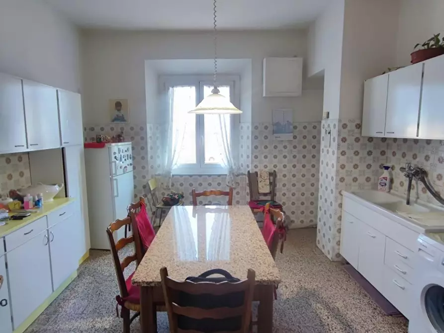 Immagine 4 di Appartamento in vendita  a Pontedera