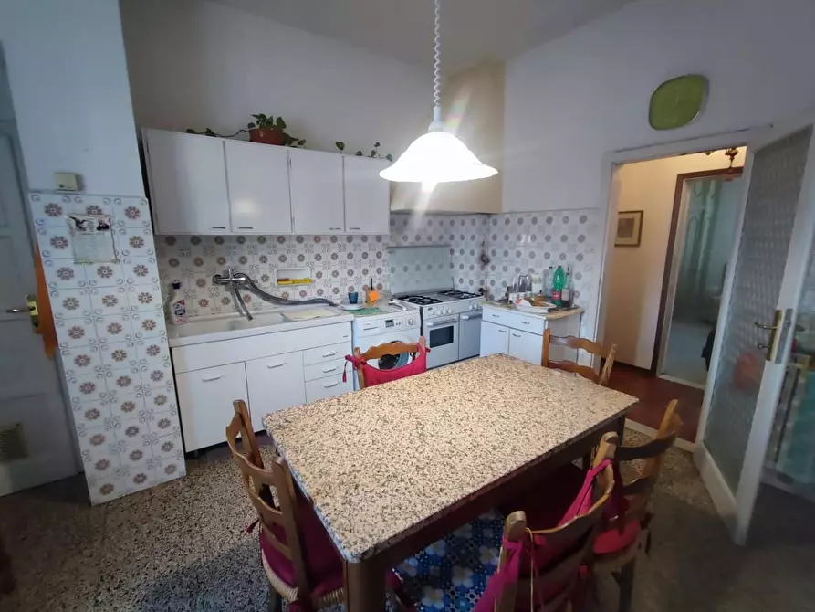 Immagine 3 di Appartamento in vendita  a Pontedera