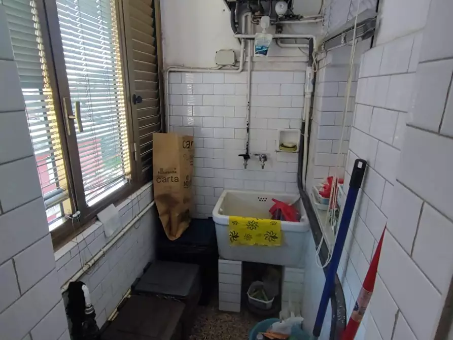 Immagine 10 di Appartamento in vendita  a Pontedera