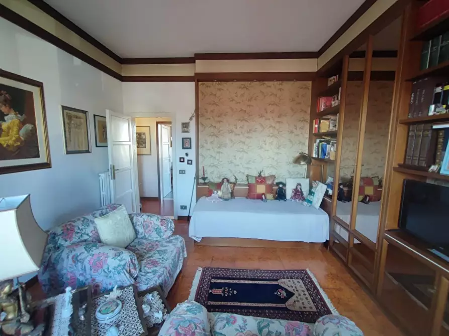 Immagine 2 di Appartamento in vendita  a Pontedera