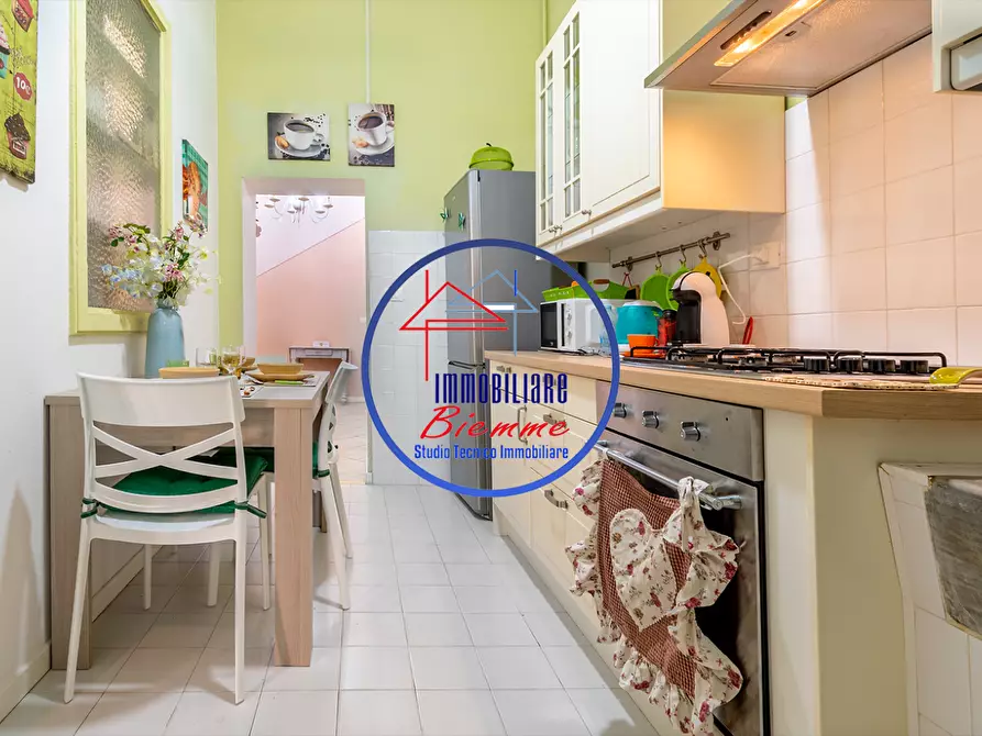 Immagine 7 di Casa semindipendente in affitto  a Viareggio