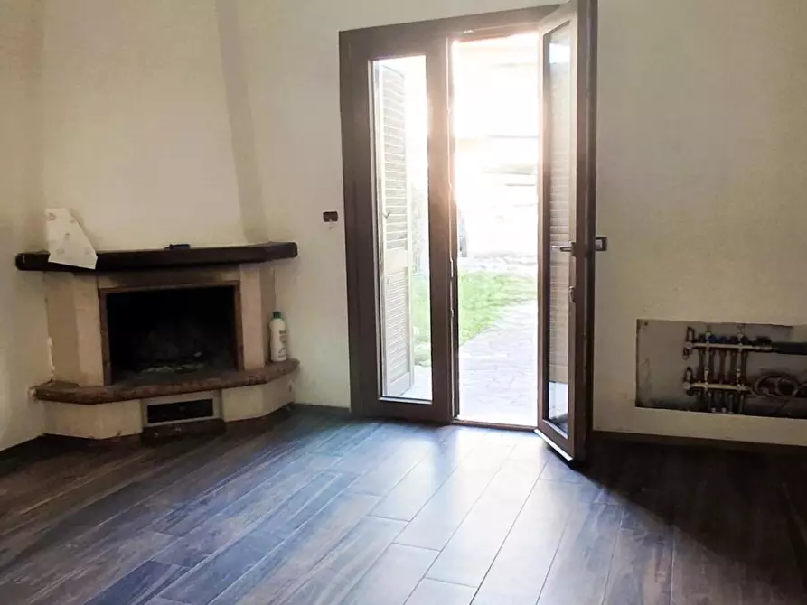 Immagine 1 di Terratetto in vendita  a San Giuliano Terme