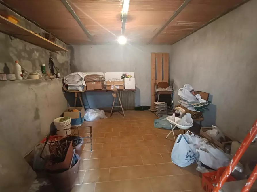 Immagine 25 di Casa semindipendente in vendita  a Carrara