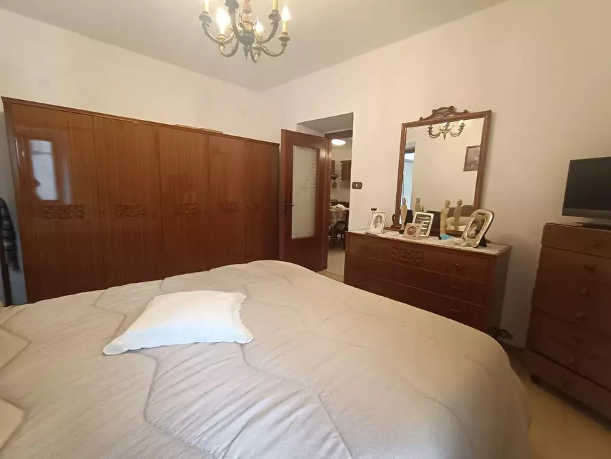 Immagine 20 di Casa semindipendente in vendita  a Carrara