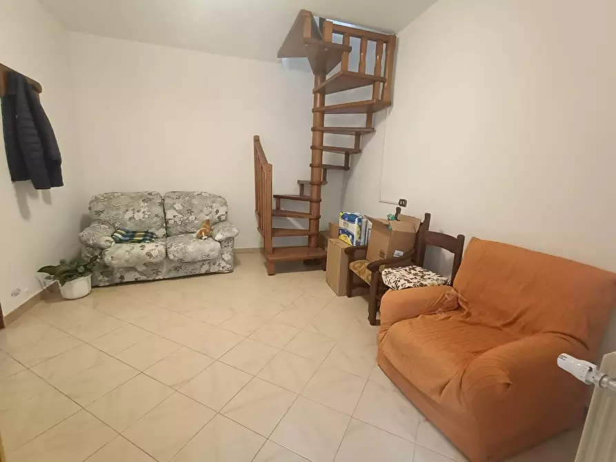 Immagine 5 di Casa semindipendente in vendita  a Carrara