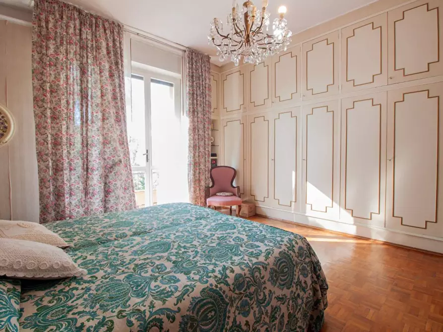 Immagine 11 di Appartamento in vendita  a Pisa