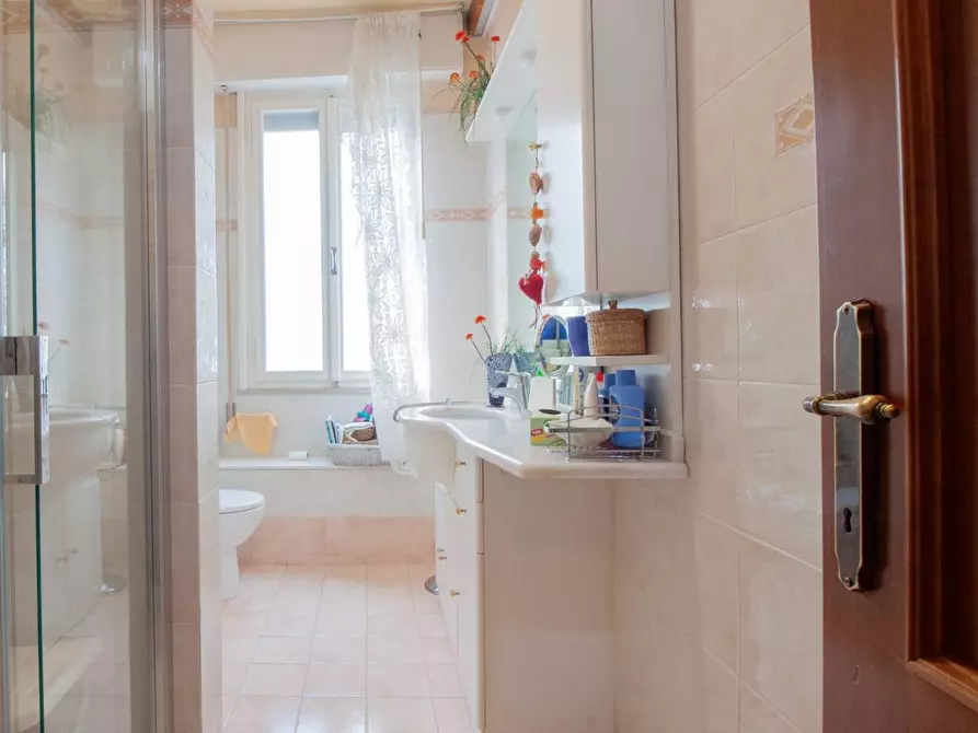 Immagine 13 di Appartamento in vendita  a Pisa