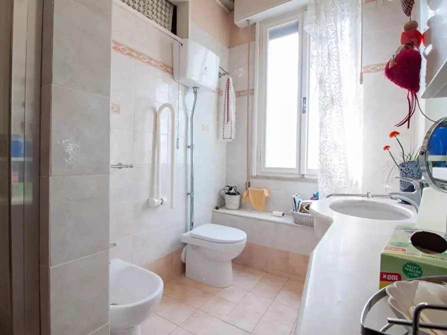 Immagine 14 di Appartamento in vendita  a Pisa