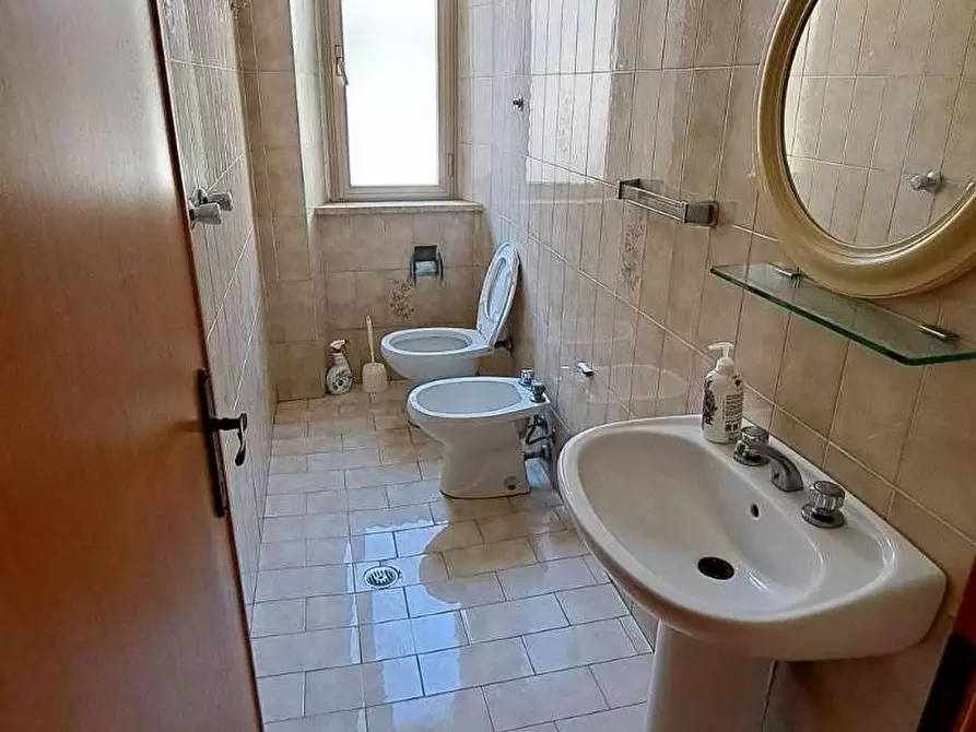 Immagine 13 di Appartamento in vendita  a Rosignano Marittimo