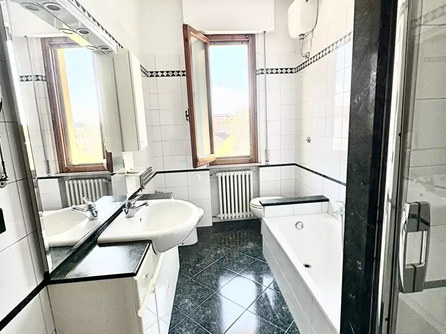 Immagine 15 di Appartamento in vendita  a Castelfiorentino