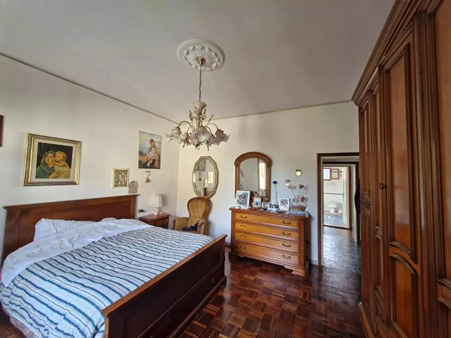 Immagine 21 di Appartamento in vendita  a Campiglia Marittima