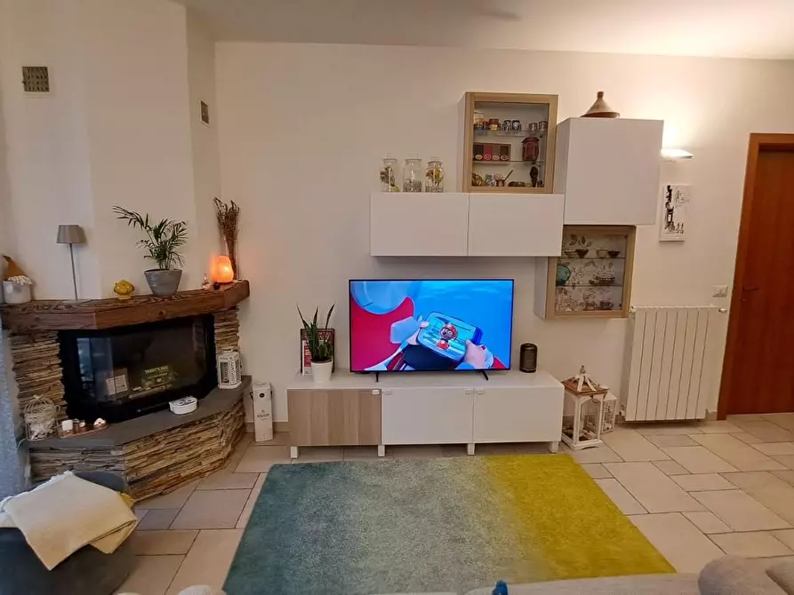 Immagine 6 di Appartamento in vendita  a Rosignano Marittimo