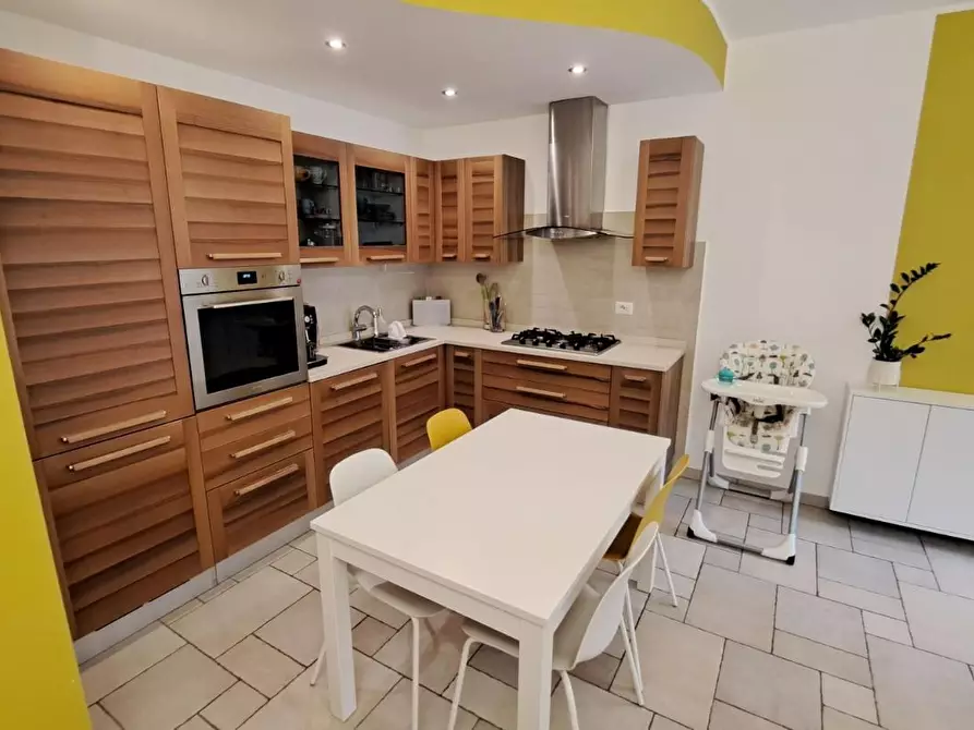 Immagine 8 di Appartamento in vendita  a Rosignano Marittimo