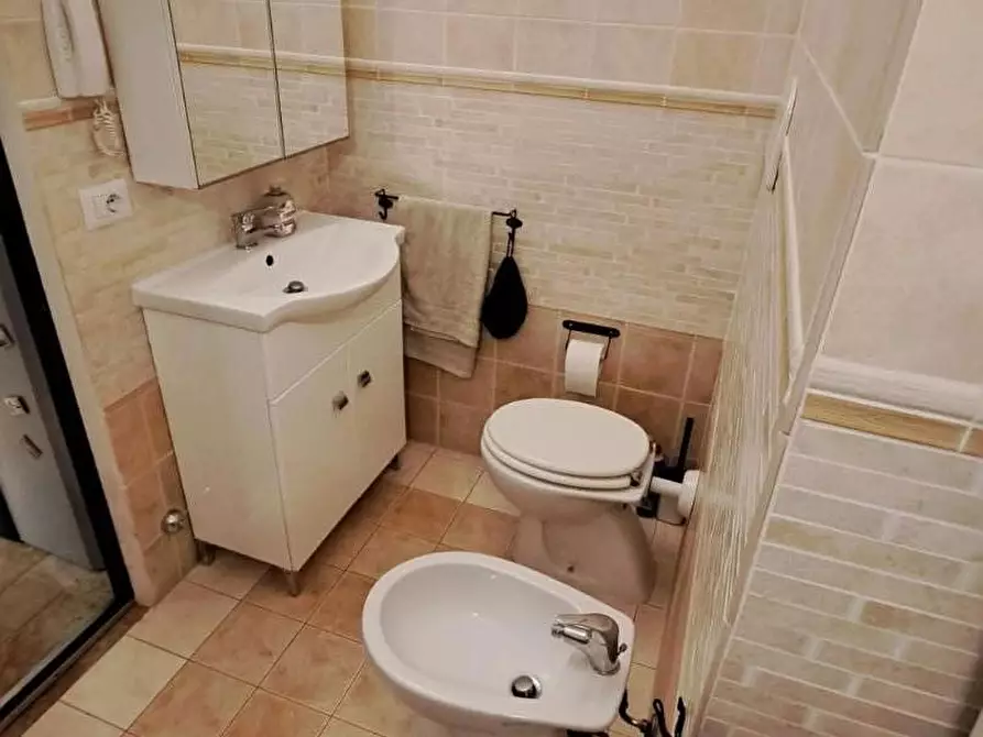 Immagine 24 di Appartamento in vendita  a Rosignano Marittimo