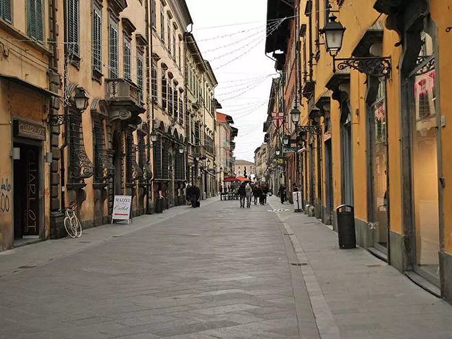 Immagine 14 di Appartamento in vendita  a Pisa
