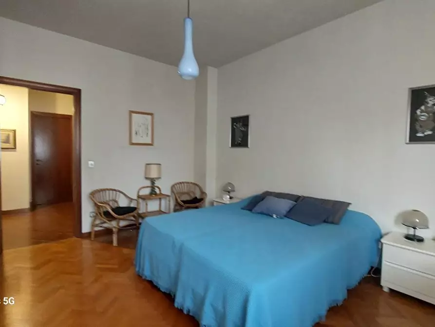 Immagine 13 di Appartamento in vendita  a Livorno